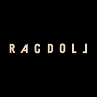 人形は指をさす | 原題 - Ragdoll